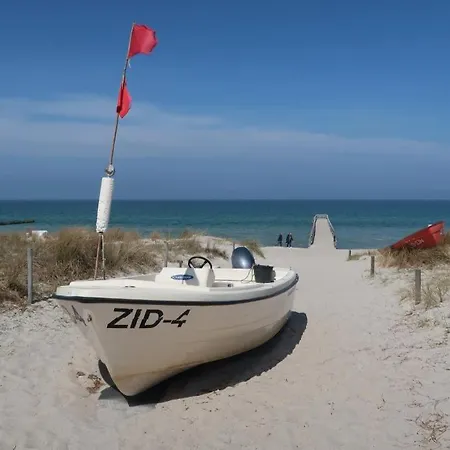 Apartment 9 Meer-ruhe Im Haus Stranddistel Komfortable Im 1 Og Fuer 4 Personen In