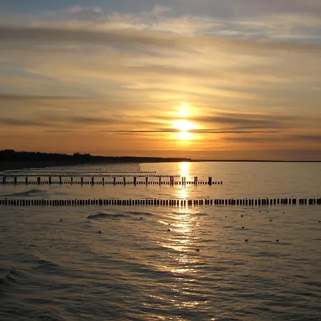 9 Meer-ruhe Im Haus Stranddistel Komfortable Im 1 Og Fuer 4 Personen In